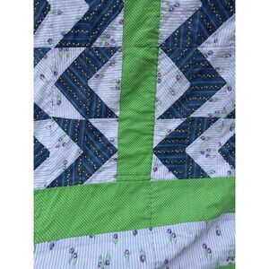 Vintage Handmade Stitched Grandmothers  Garden Quilt 87x76